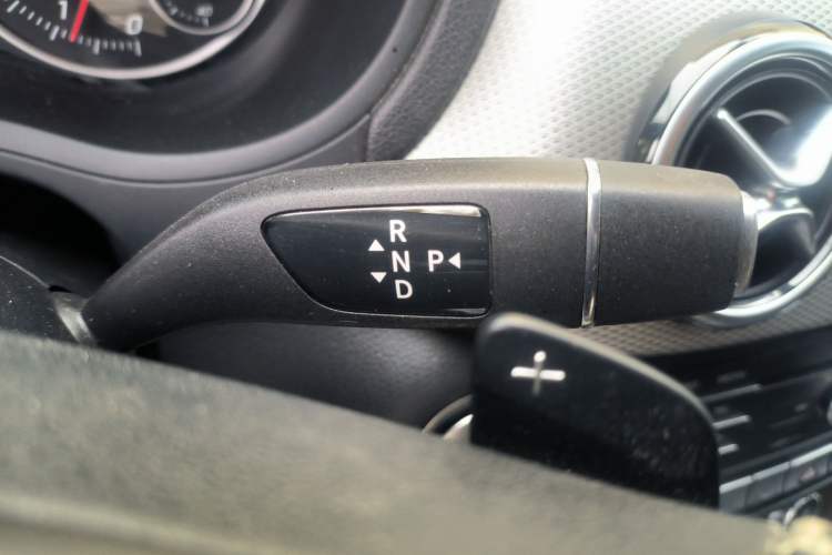 Used Mercedes-Benz B-Class 2015 B 200 Luxury Model
