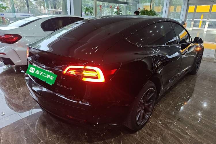 Used Tesla Model 3 2022 Rear-Wheel-Drive Version
