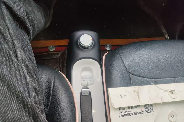 Used Wuling Hongguang MINIEV 2024 3rd Generation 215km Advanced Version
