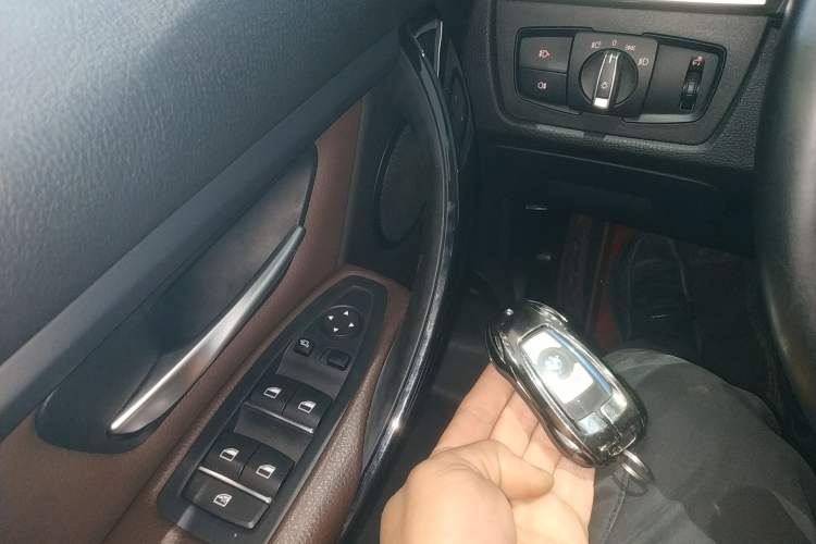 Used BMW 3 Series 2018 320Li Leading Model M Sport Package
