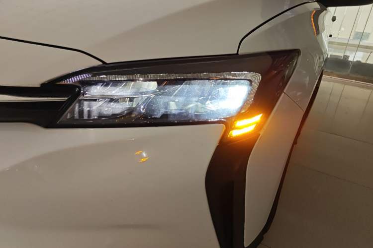 Used Buick Velite 6 2023 430km Range Commuter Version
