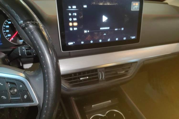 Used BYD Tang New Energy 2018 DM 2.0T All-Wheel Drive Smart Connect & Enjoyment Model 7 Seats China V Emission Standard
