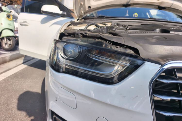 Used Audi A4L 2016 35 TFSI Collector's Edition Automatic Standard Model
