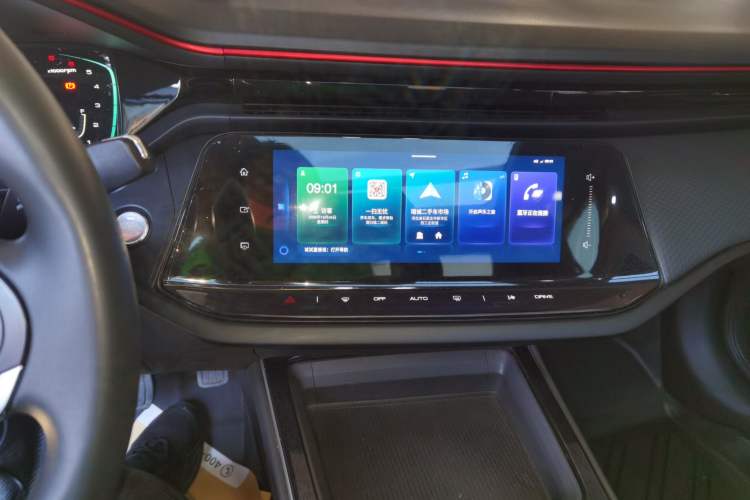 Used Dongfeng Aeolus Yixuan MAX 2023 1.5T Super-Powered Dad Edition
