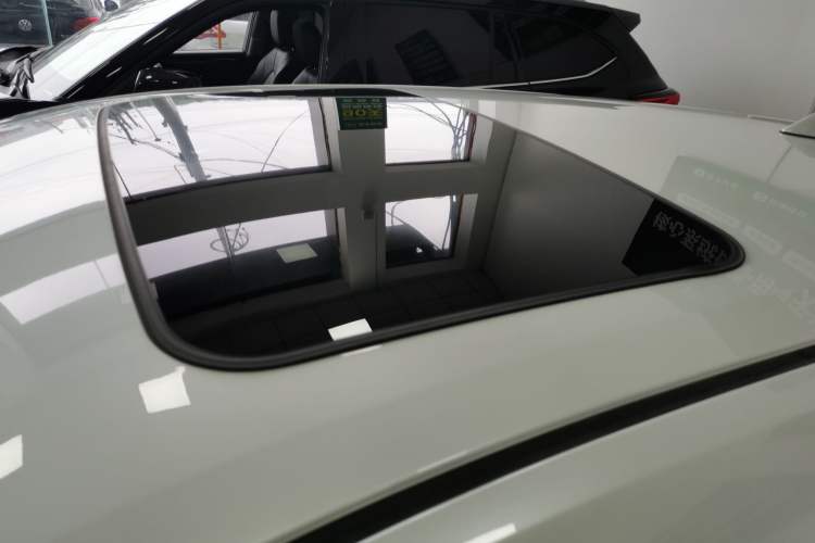 Used Toyota IZOA 2023 2.0L Enjoy Edition
