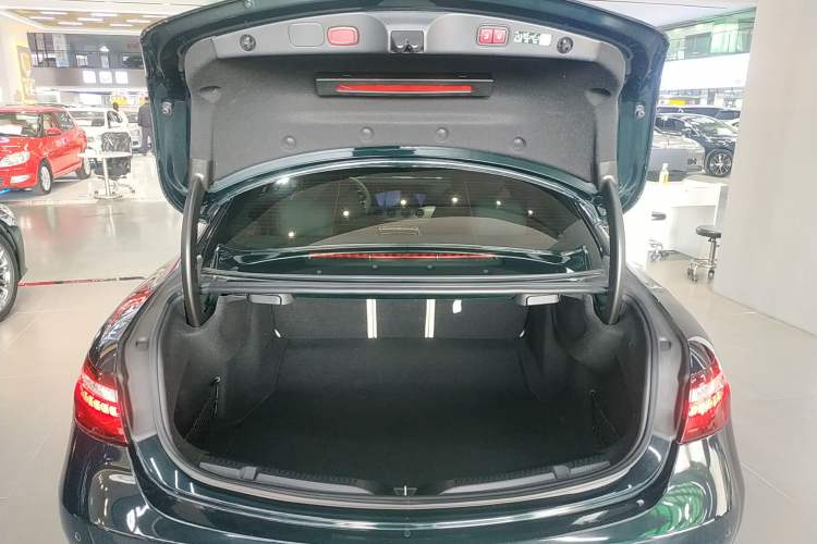 Used Mercedes-Benz E-Class (Import) 2023 E 300 Coupe