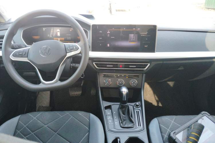 Used Volkswagen Lavida 2023 1.5L Automatic De Yi Edition