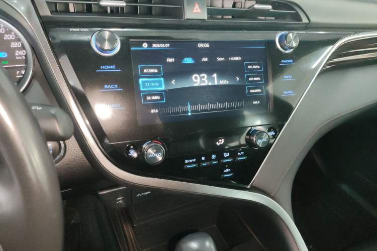 Used Toyota Camry 2019 2.5G Luxury Edition China VI Standard
