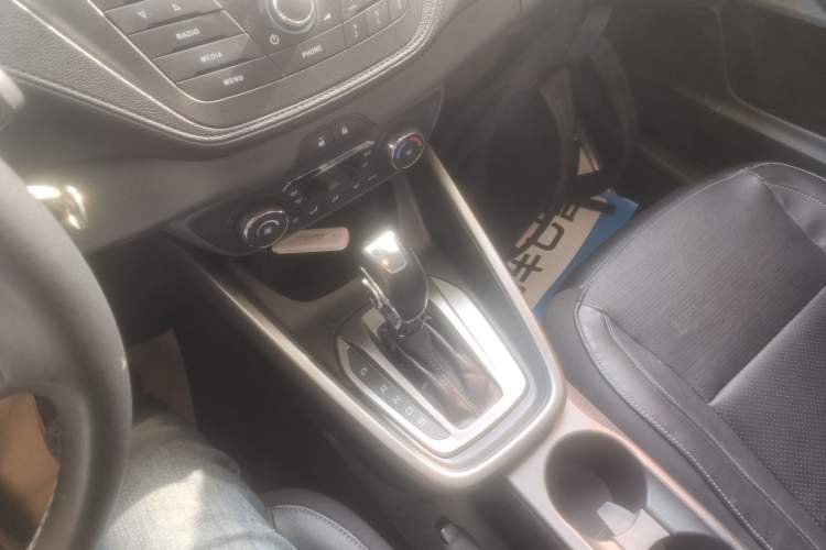 Used Ford Escort 2015 1.5L Automatic Fashion Model