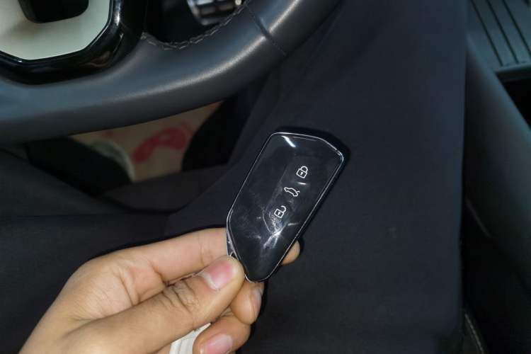 Used Volkswagen ID.UNYX 2024 Pro Long-Range Version