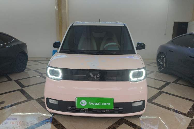 Used Wuling Hongguang MINIEV 2022 Macaron Premium Model – Lithium Iron Phosphate
