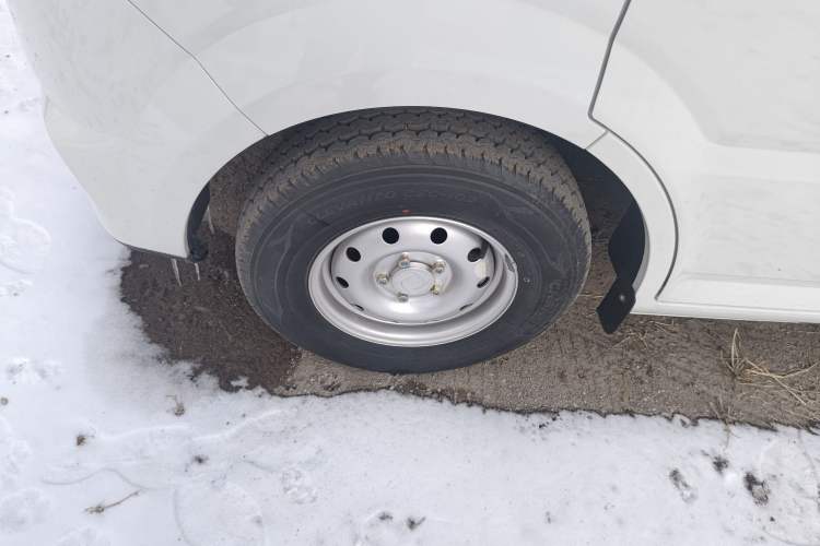 Used Dongfeng Yufeng EM27 2024 EM27L BYD CATL 41.86 kWh
