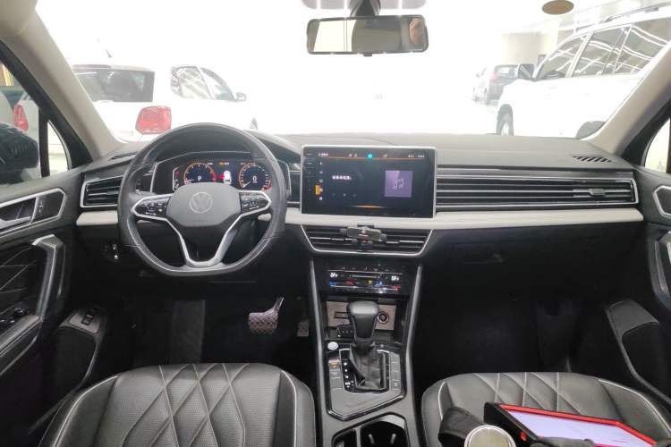 TDK.VehicleDetails.img