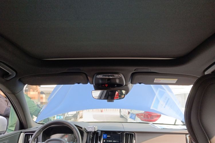 Used Volvo XC60 2019 T5 4x4 Zhiyuan Sport Edition China V Standard