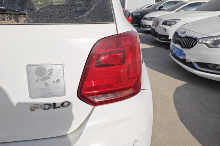 Used Volkswagen Polo 2014 1.4L Manual Fashion Edition
