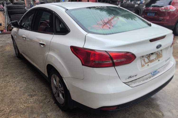 Used Ford Focus 2015 Sedan 1.6L Automatic Comfort Model