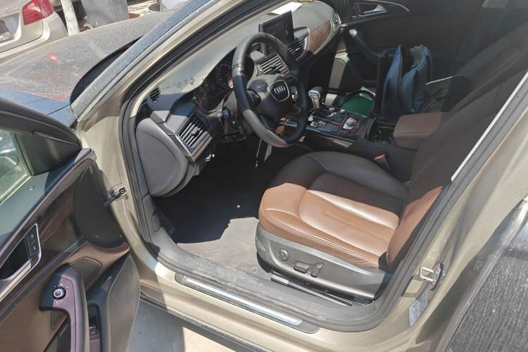 Used Audi A6L 2014 30 FSI Technology Model
