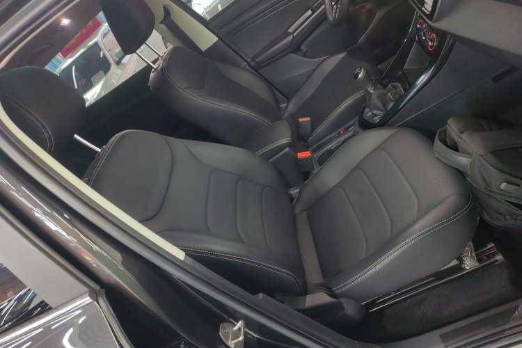 Used Jetta VS7 2021 1.4T Manual Entry-Level Model
