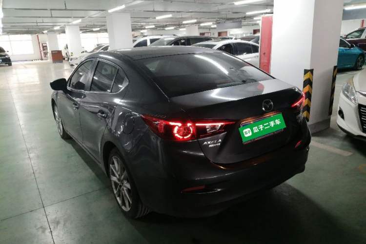 Used Mazda Mazda 3 Axela 2017 Sedan 2.0L Automatic Prestige Model China V Standard
