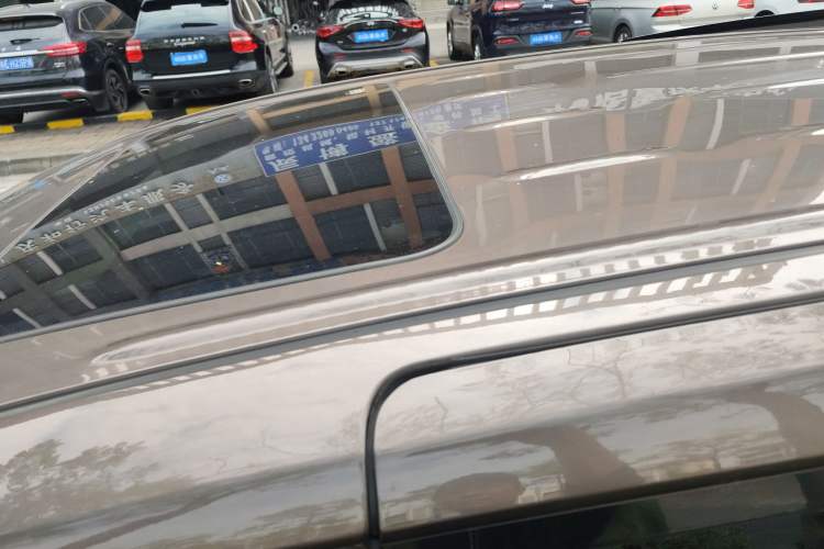 Used Buick GL8 2021 Land Cruiser Executive Class 652T Luxury Model