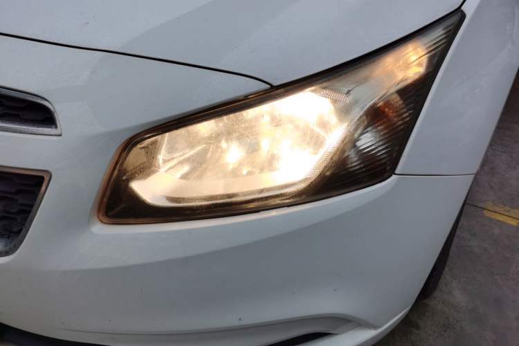 Used Chevrolet Cruze 2015 1.5L Classic SL MT
