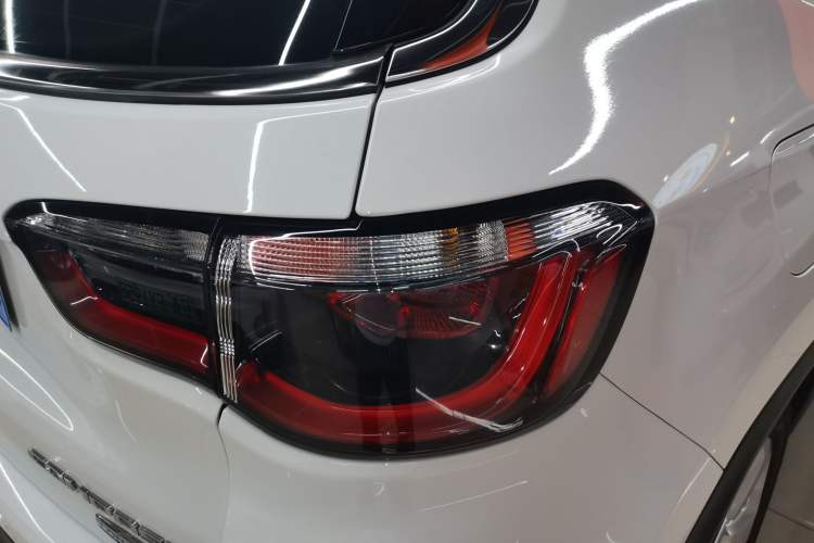 Used  Compass 2017 200T Automatic Family Edition
