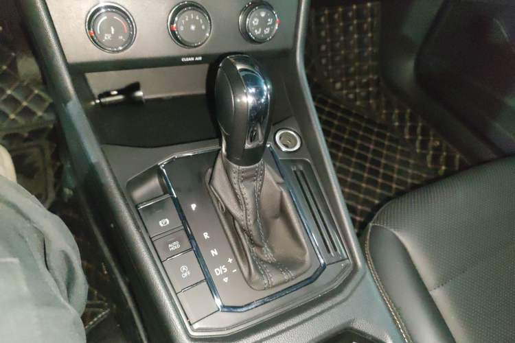 Used Volkswagen Lavida 2022 1.5L Automatic Comfort Edition
