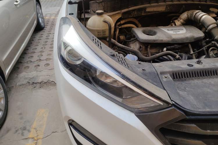 Used Hyundai Tucson 2015 1.6T Dual-Clutch Two-Wheel-Drive Smart Model
