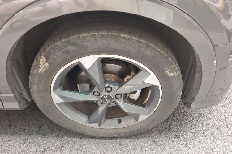 Used Audi Q3 2021 35 TFSI Fashion Dynamic Model
