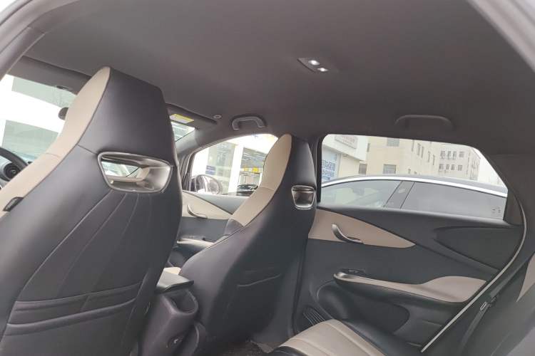 Used BYD Dolphin 2023 420 km Free Version
