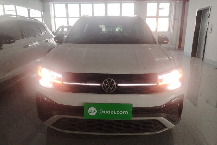 Used Volkswagen Tharu 2024 300TSI Two-Wheel-Drive Moon Luxury Edition