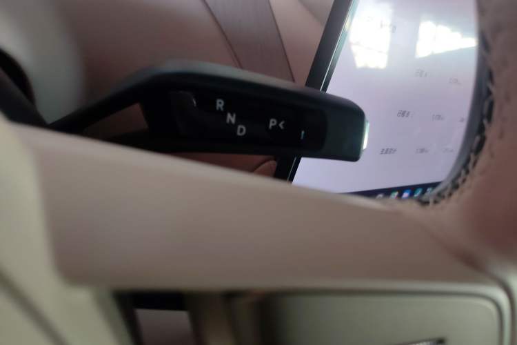 Used  YU7 2025 Ultra-Long Range All-Wheel Drive Pro Version
