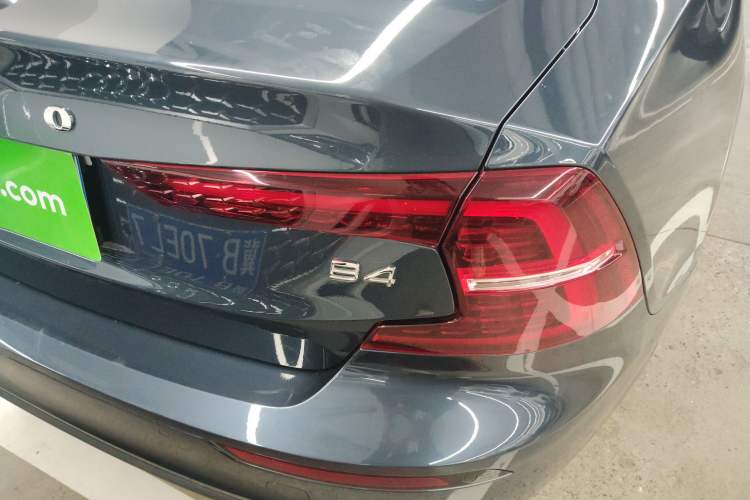 Used Volvo S60 2022 B4 Zhiyi Luxury Edition