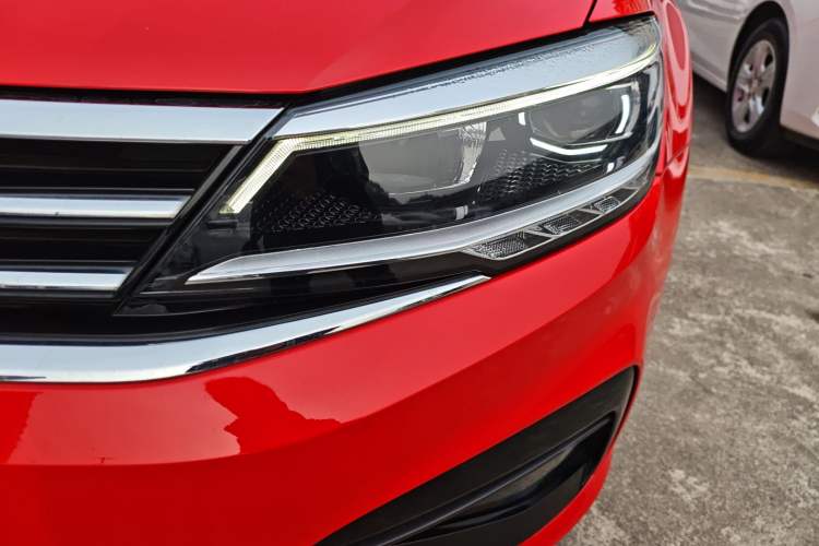 Used Volkswagen Lamando 2021 280TSI DSG Comfort Edition
