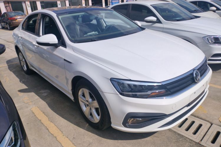 Used Volkswagen Lamando 2019 230TSI DSG Fashion Edition China VI
