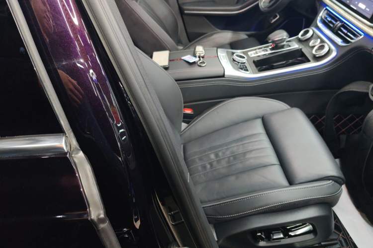 Used Hongqi H9 2022 2.0T Smart Connect Flagship Edition
