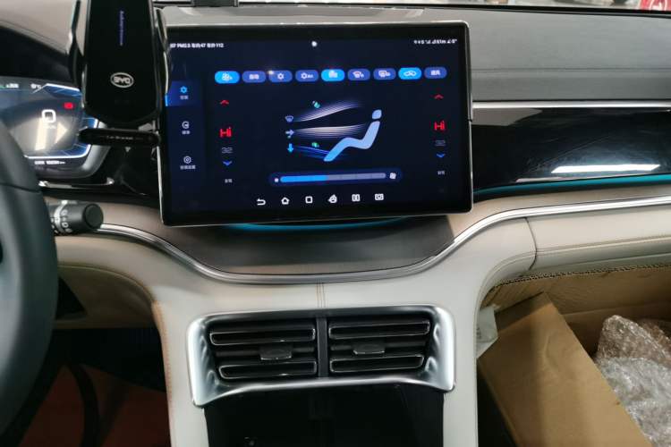 Used BYD Song PLUS New Energy 2024 HONOR Edition DM-i 110km Flagship Model
