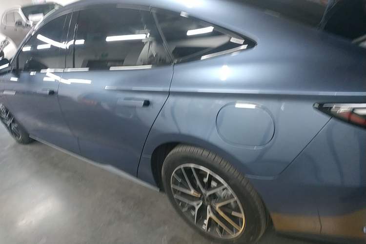 Used BYD Seal 2024 HONOR Edition DM-i 1.5L 121km Luxury Model
