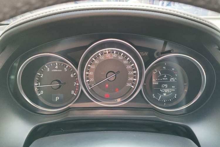 Used Mazda Atenza 2018 2.0L Blue Sky Luxury Edition China VI Standard