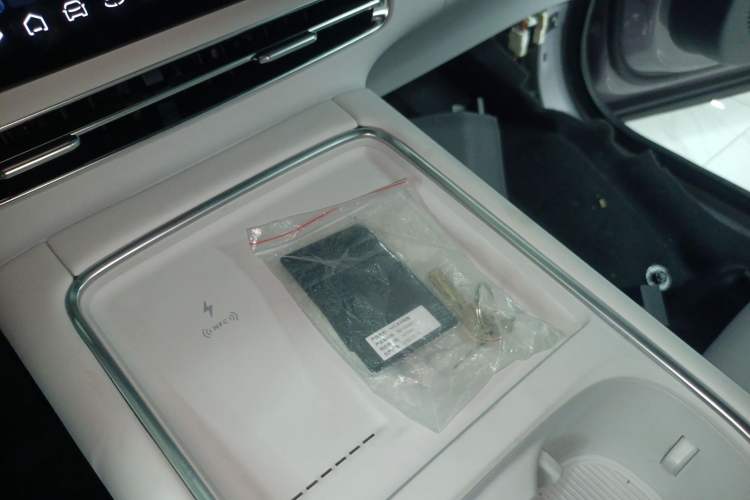 Used XPeng G6 2025 625 Long-Range Max Tech Edition
