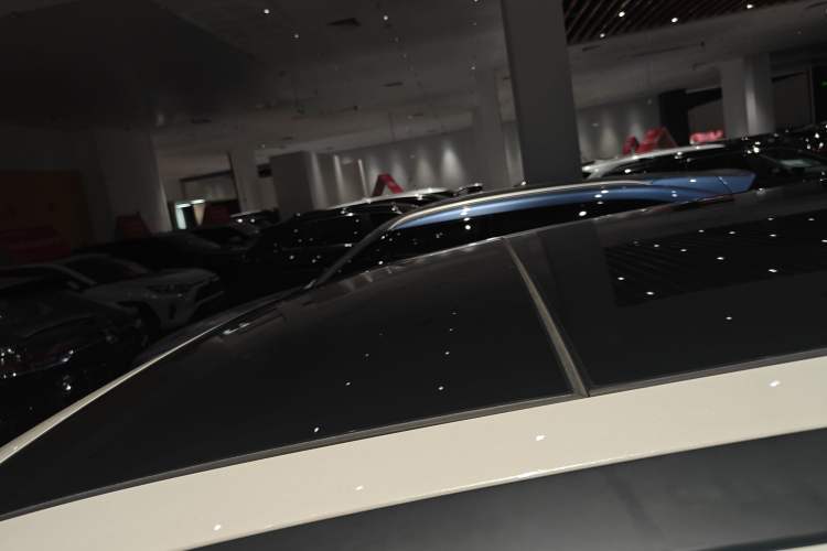 Used Nissan X-Trail 2022 2.0L Two-Wheel Drive Smart Connect & Comfort Edition