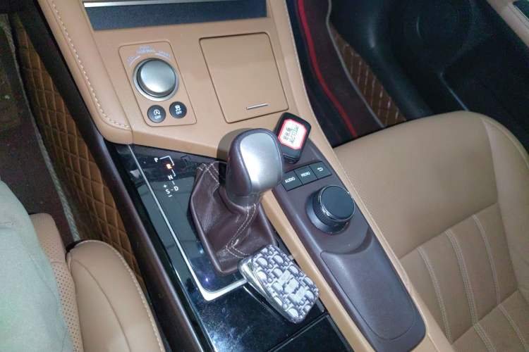 Used Lexus ES 2015 200 Elite Edition
