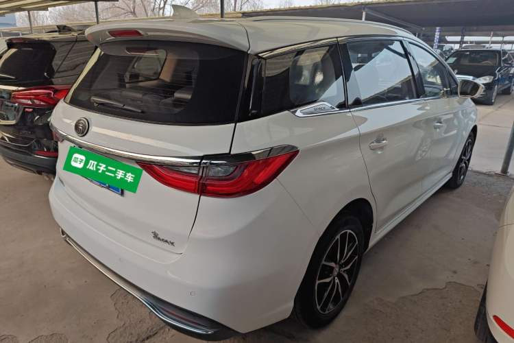 Used BYD Song MAX 2017 1.5T Automatic Smart Connect Elite 7-Seater