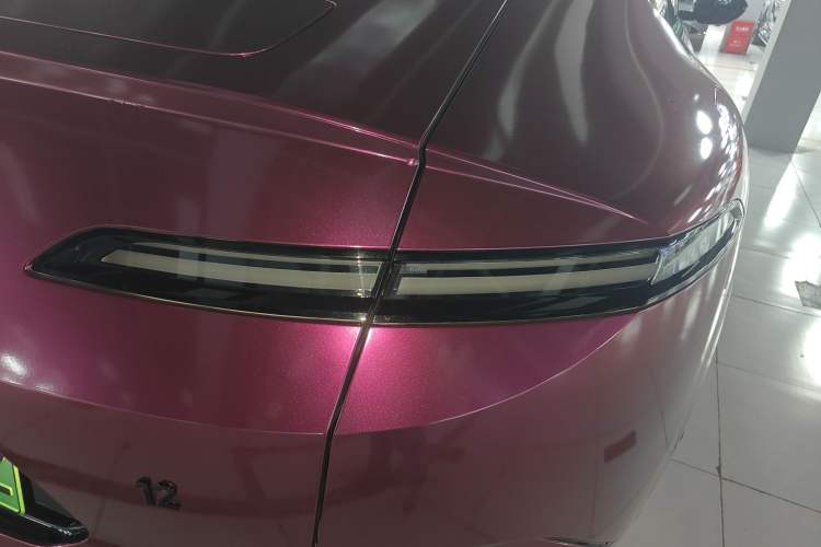 Used  12 2025 Ultra Extended-Range Edition
