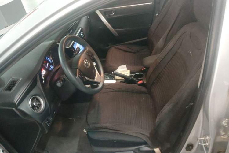 Used Toyota Corolla 2017 Revised Version 1.2T S-CVT GL-i
