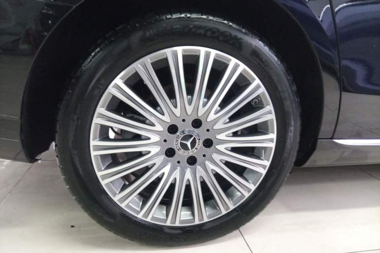 Used Mercedes-Benz E-Class 2023 Updated E 300 L Fashion Edition