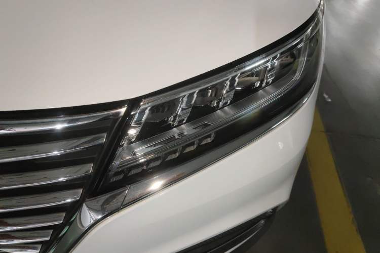 Used Roewe RX5 2019 20T Two-Wheel Drive Automatic Ali Smart Connectivity Platinum Edition