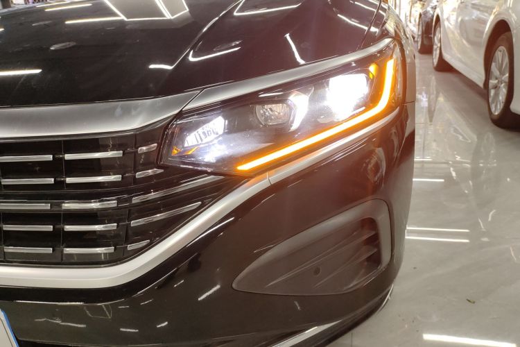 Used Volkswagen Passat 2025 Outstanding Model 330TSI Elite Edition
