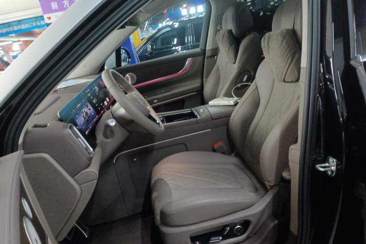 Used Hima AITO M9 2024 Range-Extended Ultra Version 52 kWh 5-Seater Model
