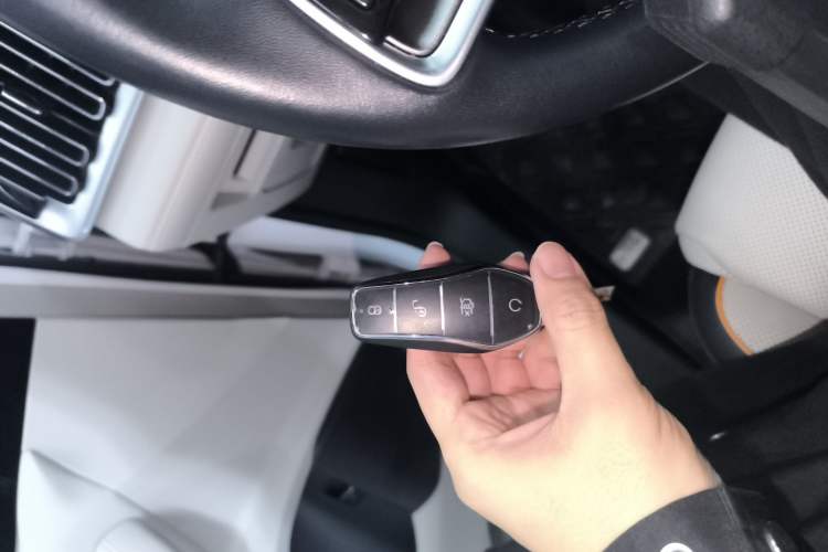 Used BYD Song PLUS New Energy 2023 Champion Edition DM-i 110KM Flagship PLUS
